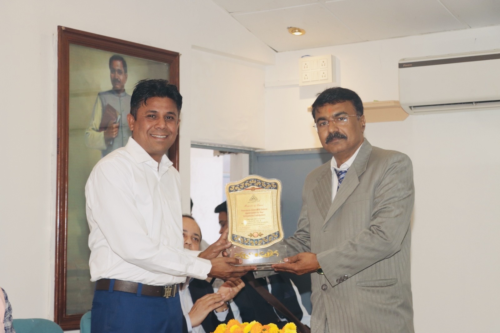 Adv. Laxman Kashyap, Chairman – AIFTP Central Zone, being felicitated with a memento during the RRC at Chitrakoot Dham.