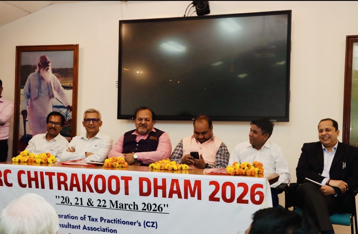 Hon’ble Chief Guest Shri Dinesh Mohan Sinha Ji, ITAT Member, and Guest of Honour Shri Sanjay Kumar Ji, Deputy President – AIFTP, along with other dignitaries on the dais during the inaugural session of the Residential Refresher Course at Chitrakoot Dham