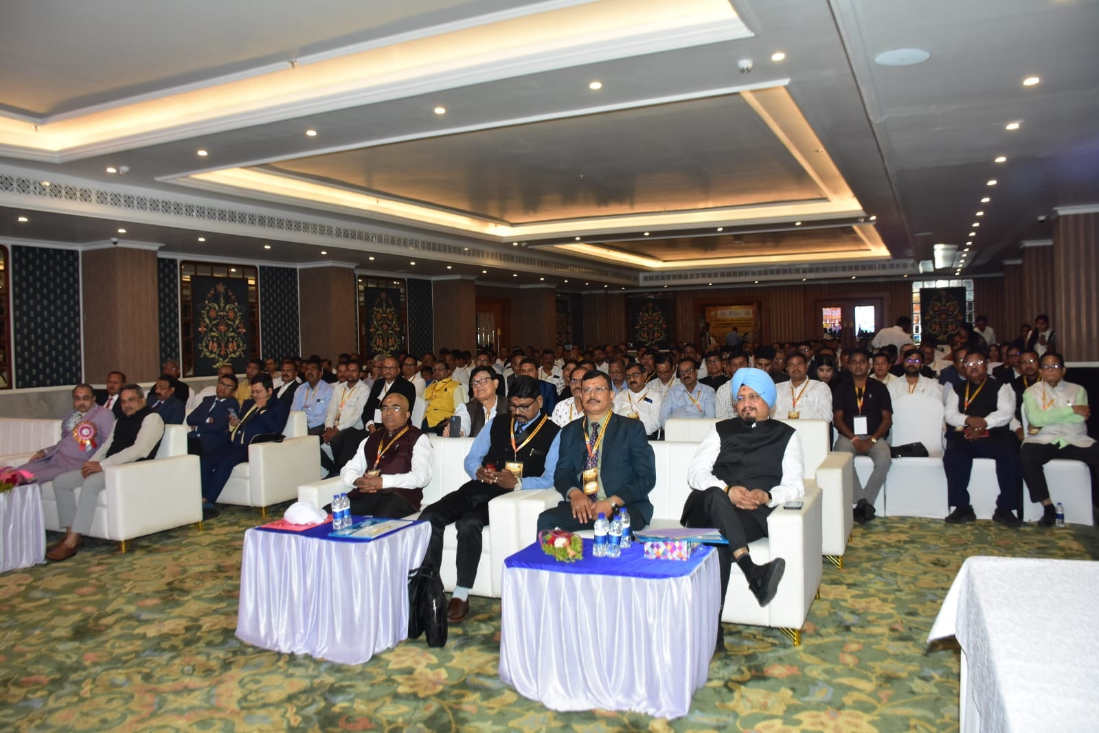 Presence of Dignitaries and Delegates during the conference. Front Line Left to Right: Hon’ble Justice Mr. Murahari S Raman, Speaker Vivek Agrawal, Natabar Panda, Navneet Kumar, Zone Secretary Niraj Kumar Nayak and Speaker on GST CA Rajendra Arora