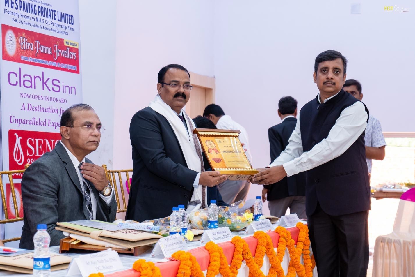 Felicitation of State Coordinator Ajay Kumar by CA Kumar Viabhav